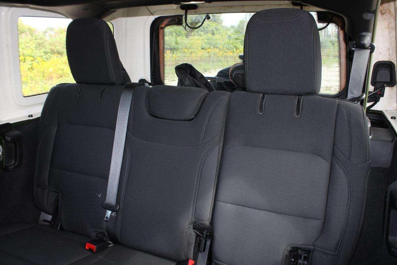 2021 Jeep Wrangler Sahara Unlimited 4x4  SiriusXM ReverseCamera SideS Photo