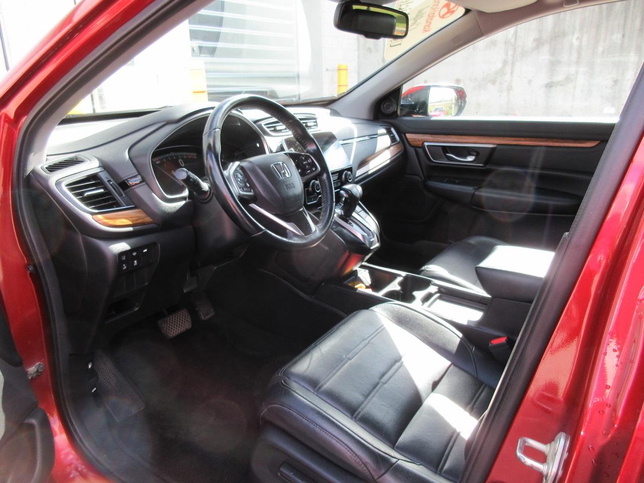 2017 Honda CR-V Touring 4dr All-wheel Drive Photo