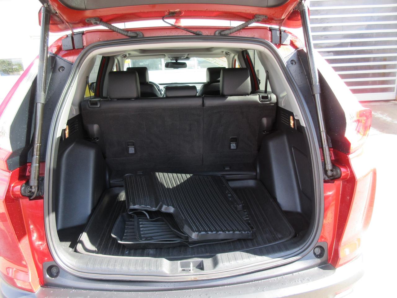 2017 Honda CR-V Touring 4dr All-wheel Drive Photo