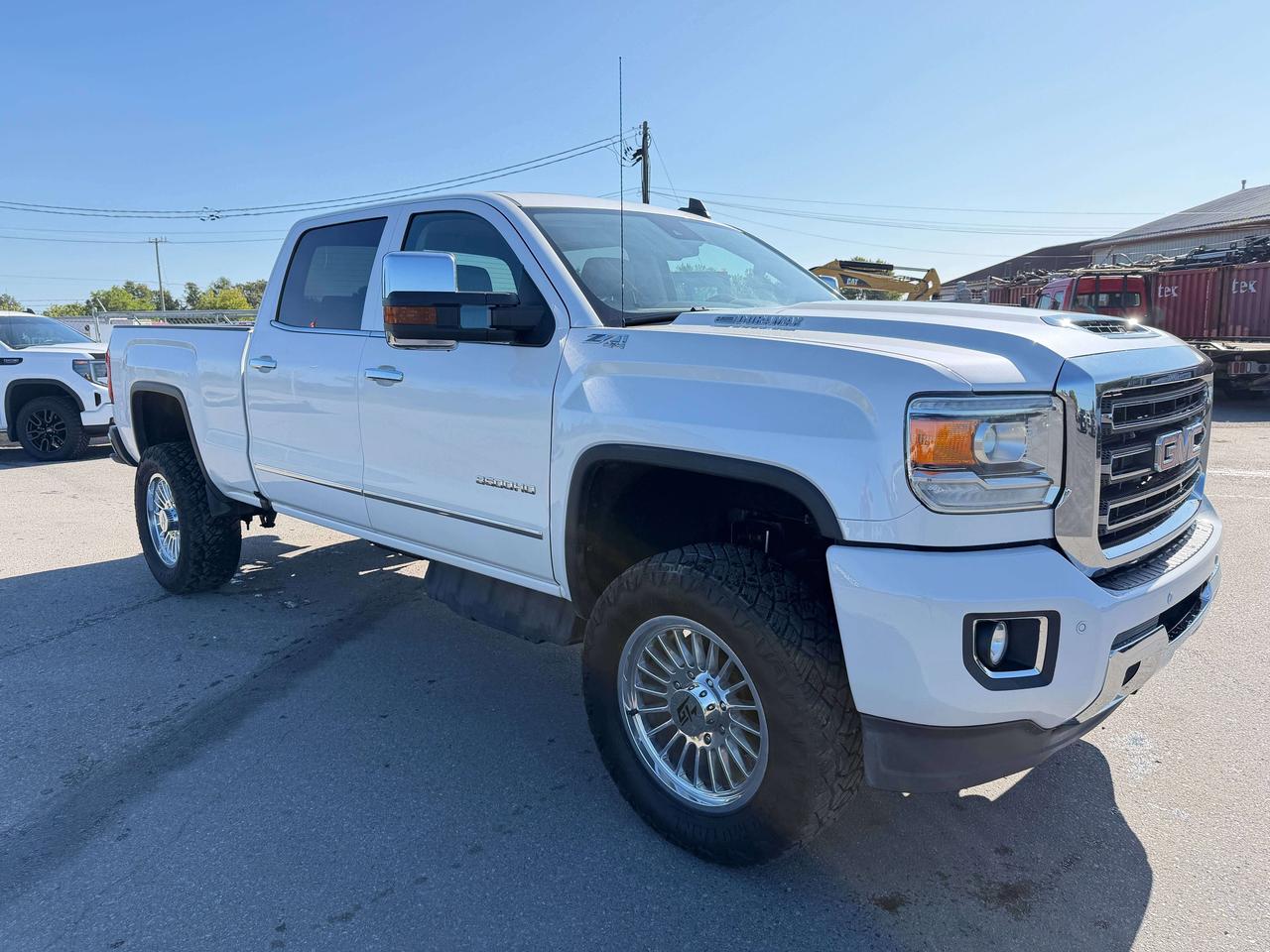2018 GMC Sierra 3500HD SLT Photo