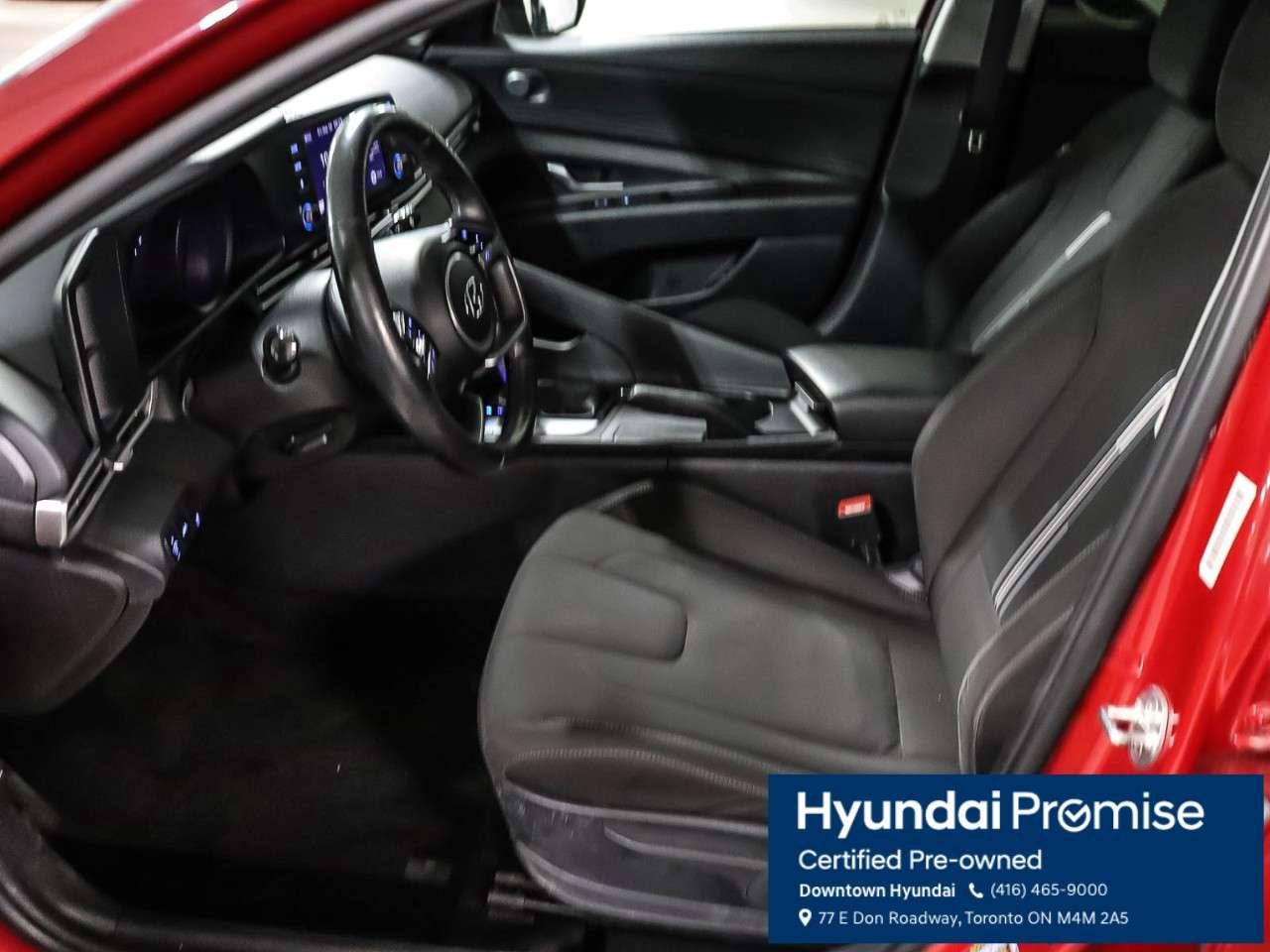 2022 Hyundai Elantra Preferred IVT w/Sun & Tech Package Photo