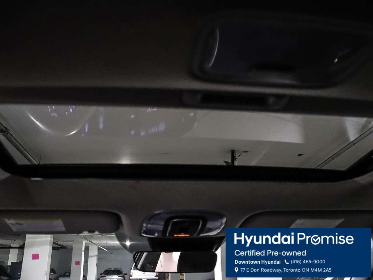 2022 Hyundai Elantra Preferred IVT w/Sun & Tech Package Photo