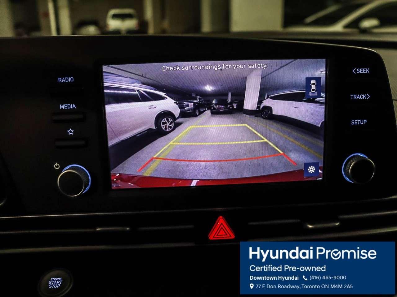 2022 Hyundai Elantra Preferred IVT w/Sun & Tech Package Photo
