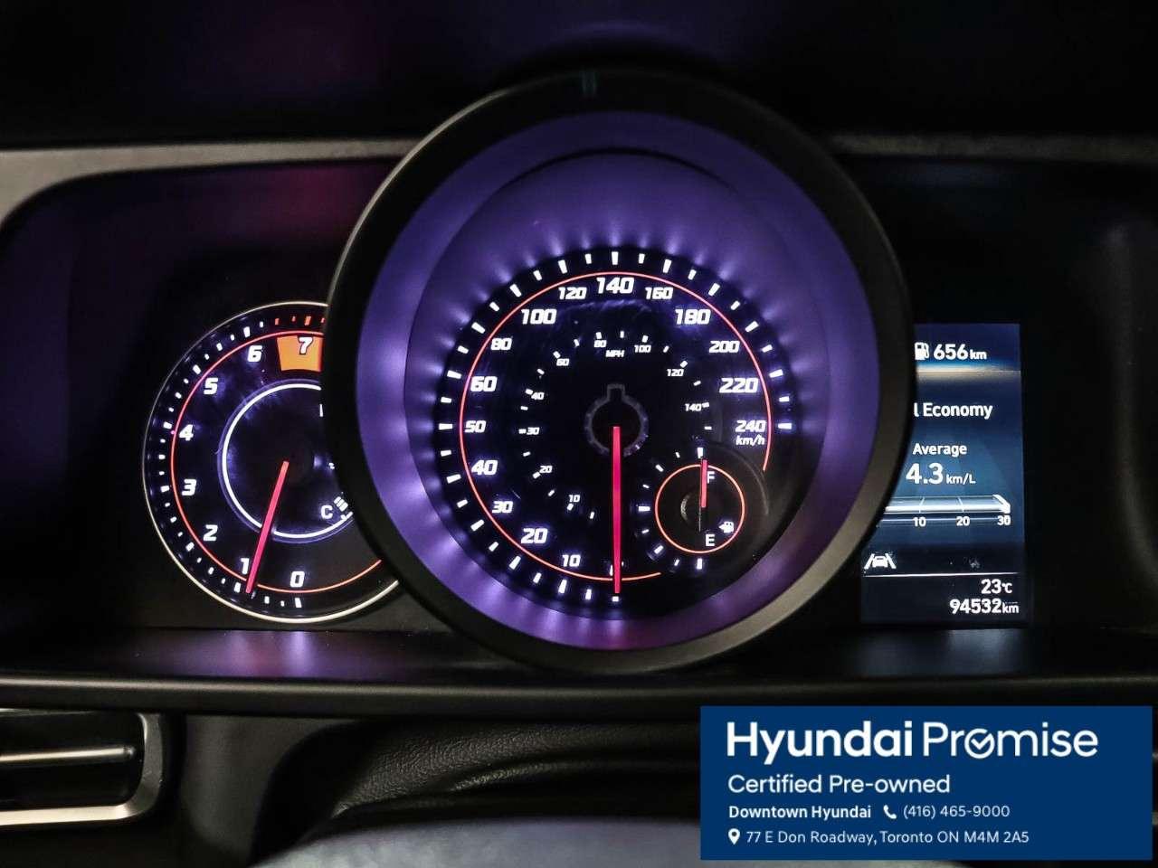 2022 Hyundai Elantra Preferred IVT w/Sun & Tech Package Photo