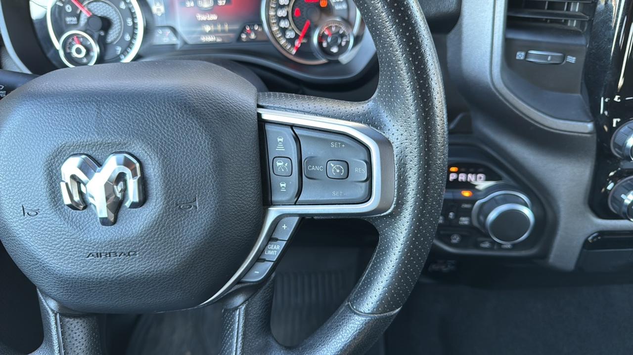 2025 RAM 1500 Crew Cab, 3.0L Hurricane, 3.55 Rear Axle Photo