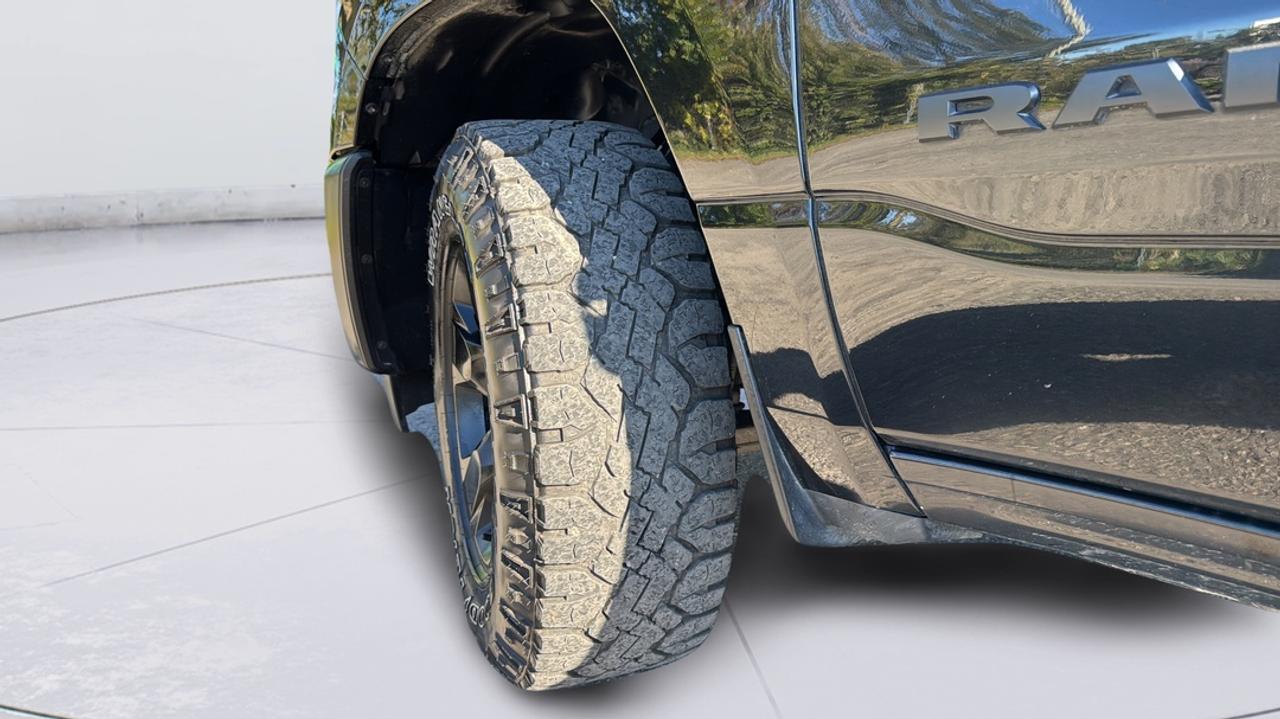 2025 RAM 1500 Crew Cab, 3.0L Hurricane, 3.55 Rear Axle Photo
