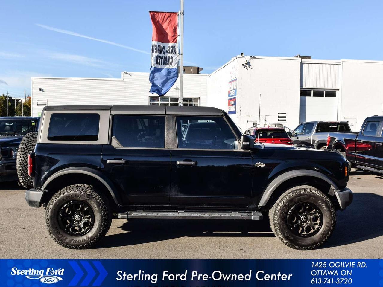 2022 Ford Bronco WildTrak Photo3