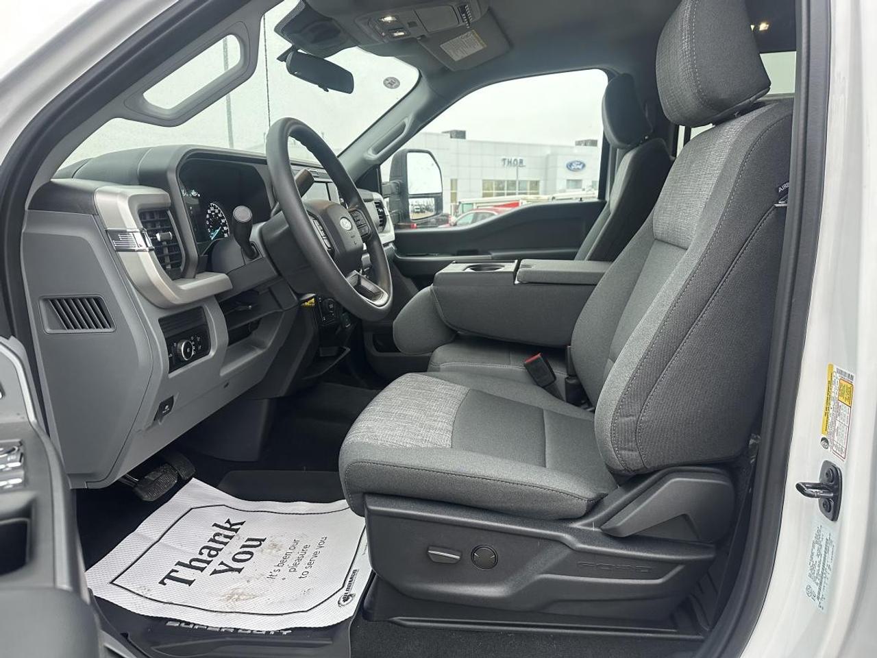 2026 Ford SUPER DUTY F-250 SRW  Photo