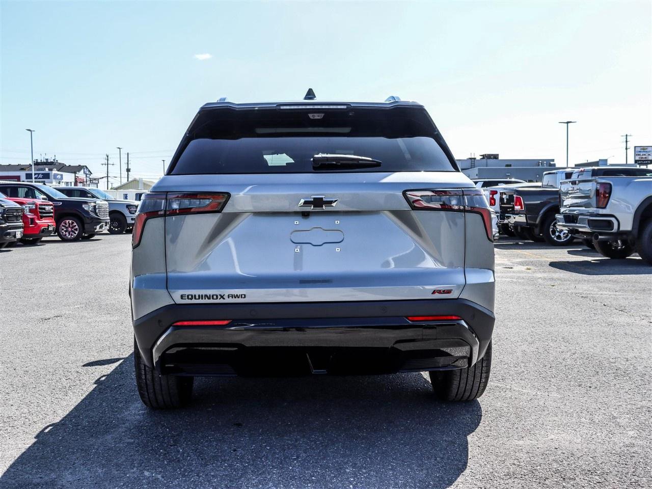 2027 Chevrolet Equinox AWD RS Photo3
