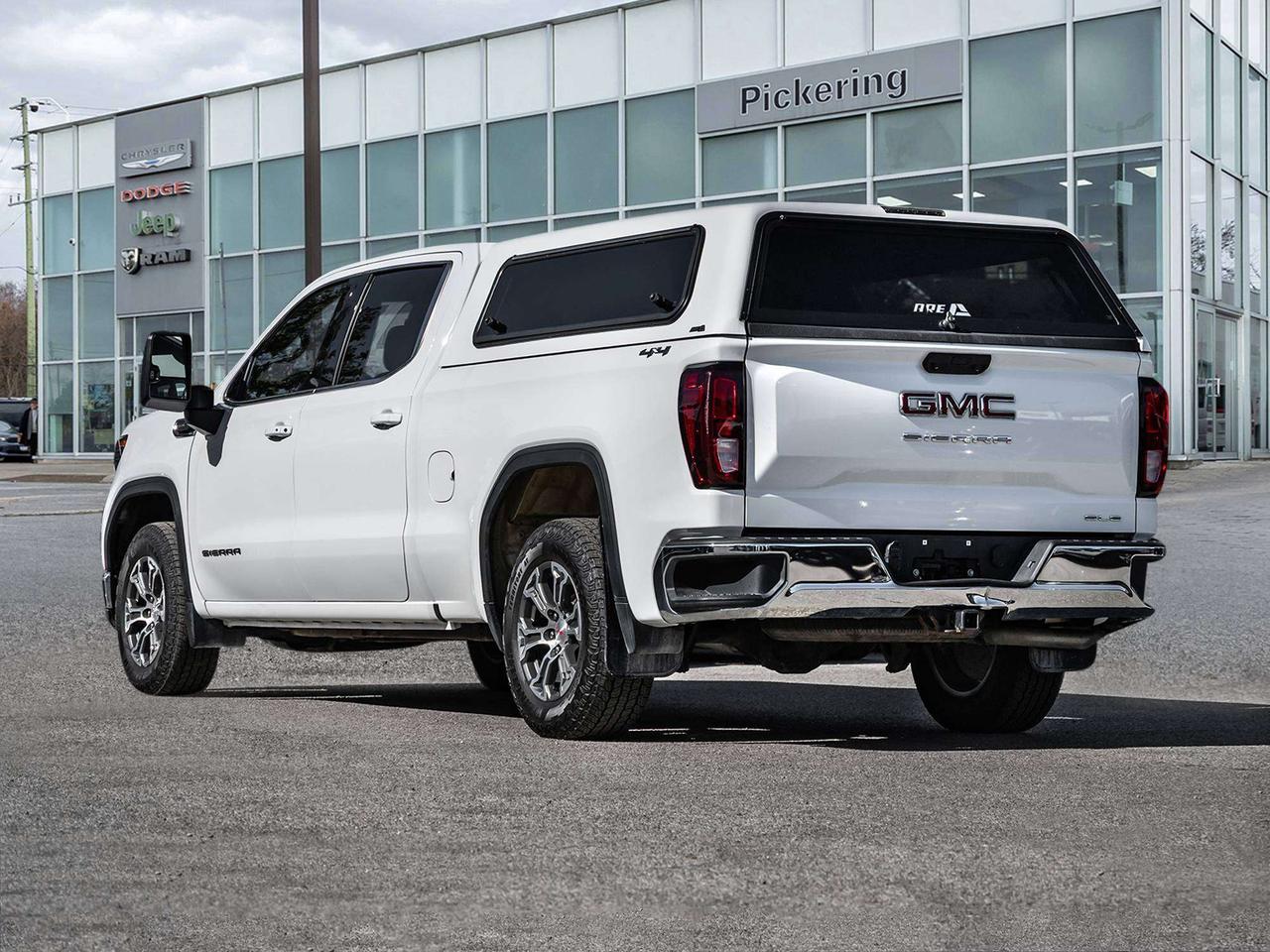 2023 GMC Sierra 1500 SLE Photo