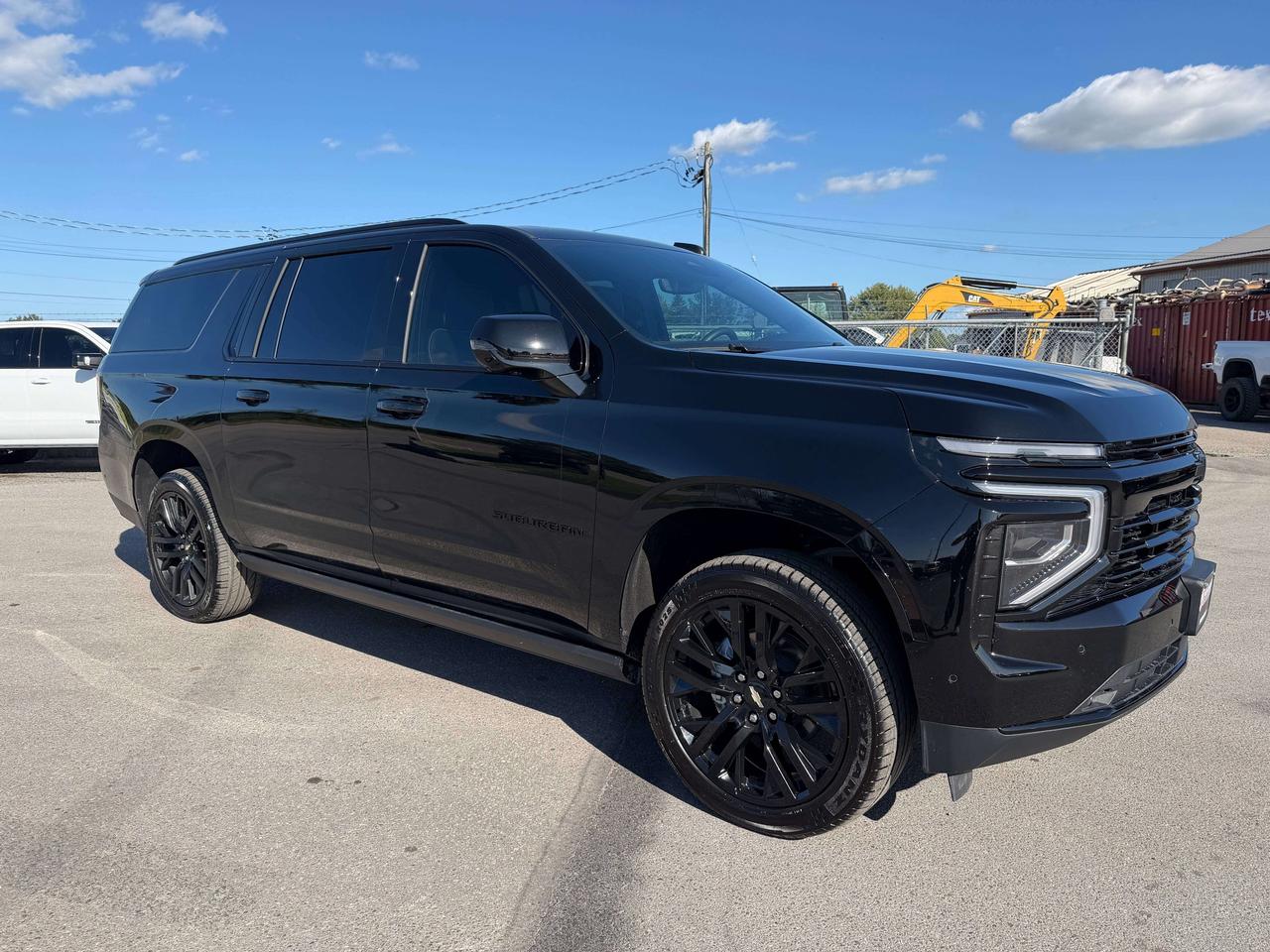 2025 Chevrolet Suburban Premier Photo