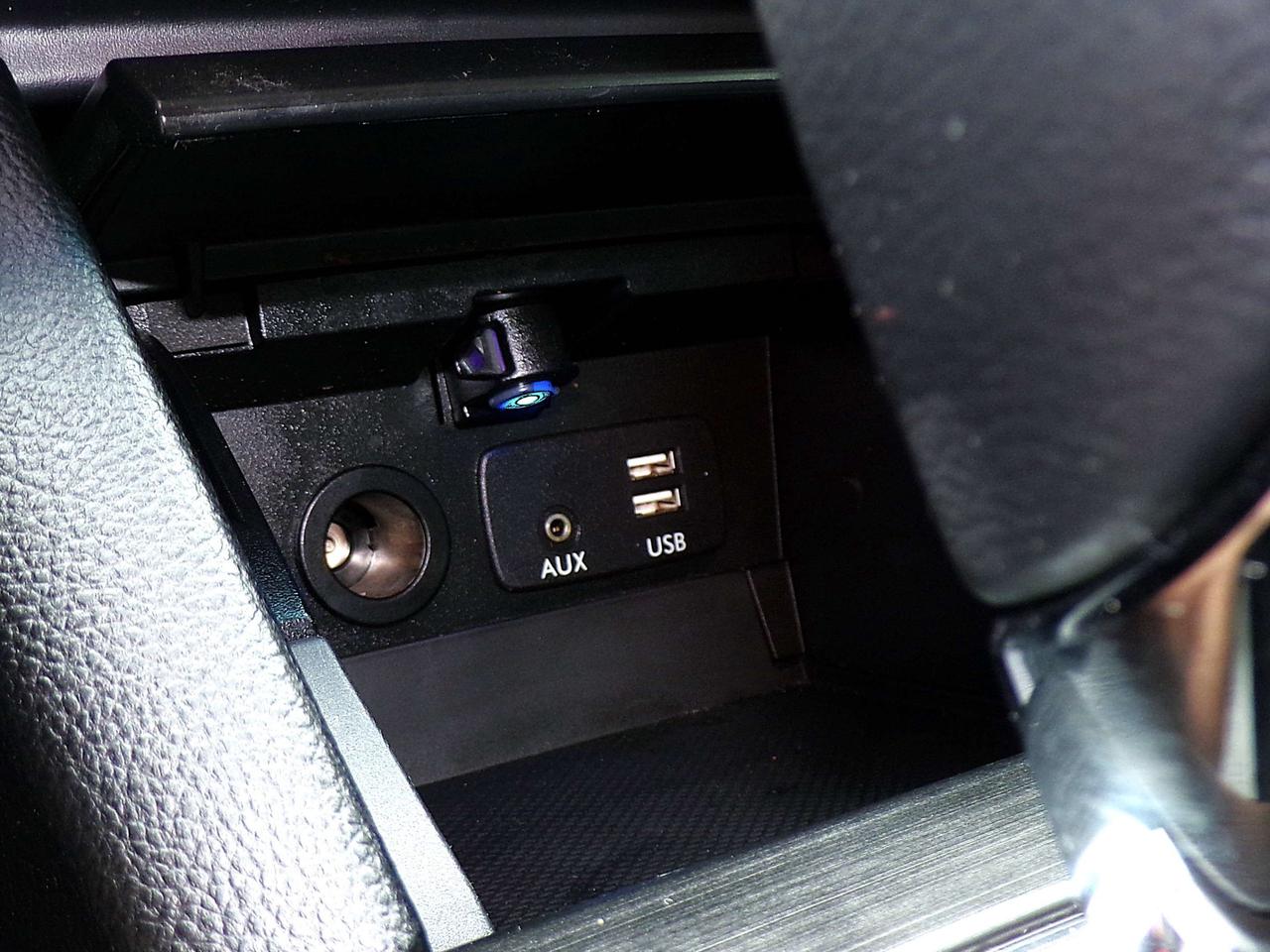 2018 Subaru Outback LIMITED AWD BSM NAVI CAMERA SUNROOF APPLE CARPLAY Photo
