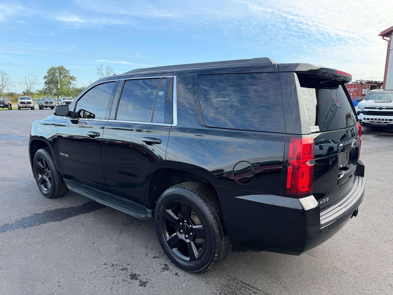 2018 Chevrolet Tahoe LT Photo4