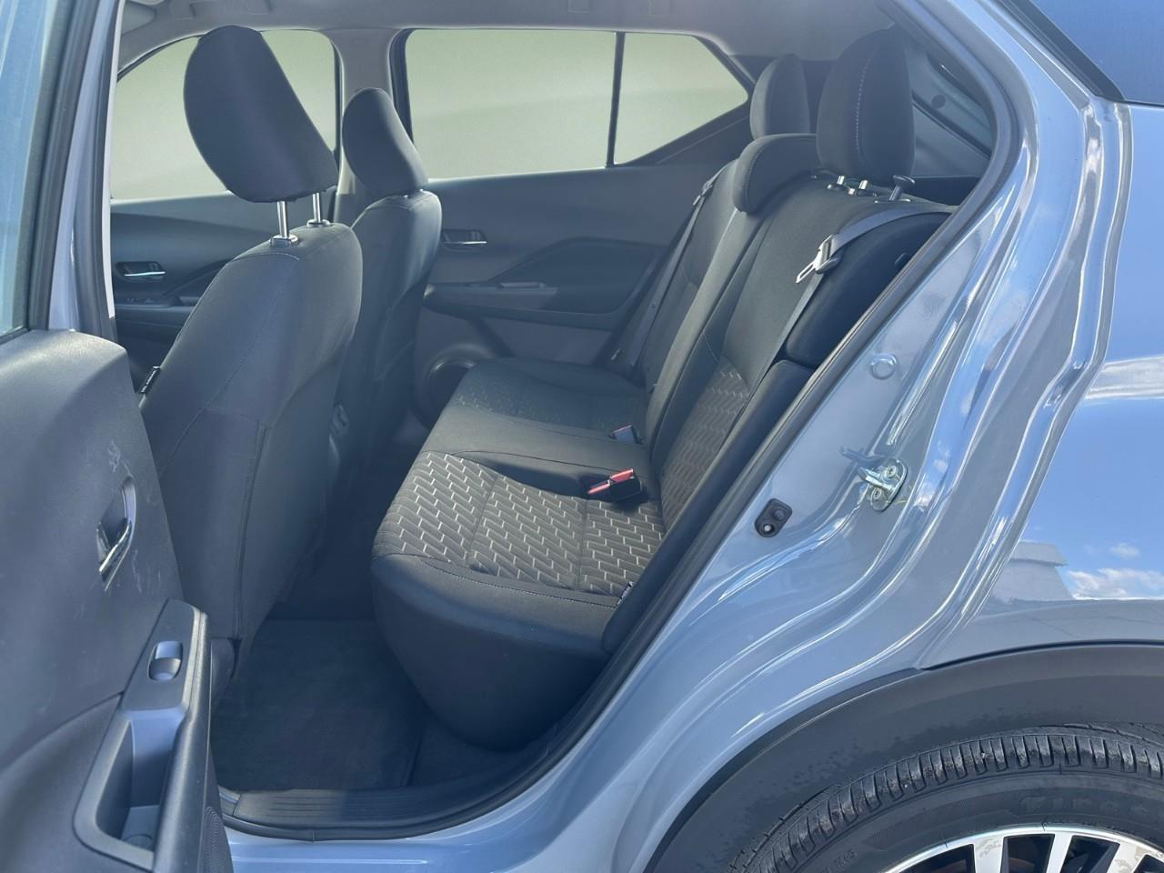 2025 Nissan Kicks Play SV 4dr Front-Wheel Drive Photo