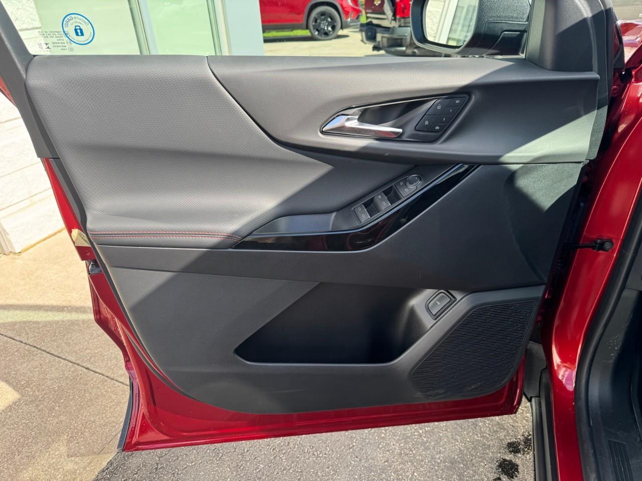 2027 Chevrolet Equinox RS 4dr All-Wheel Drive Photo