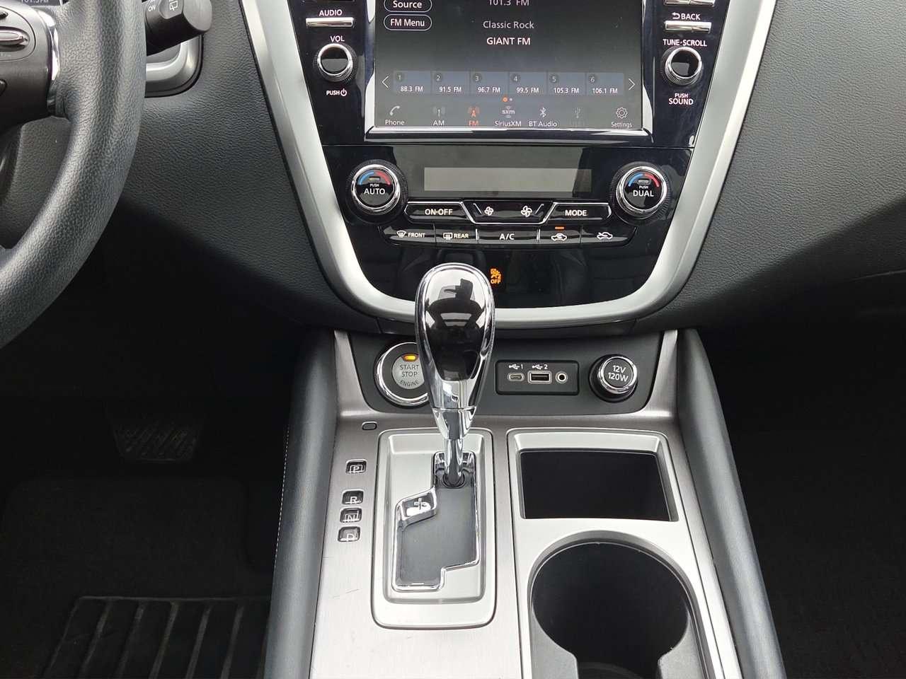 2023 Nissan Murano Midnight Edition Photo