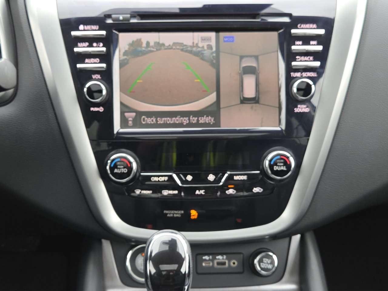 2023 Nissan Murano Midnight Edition Photo