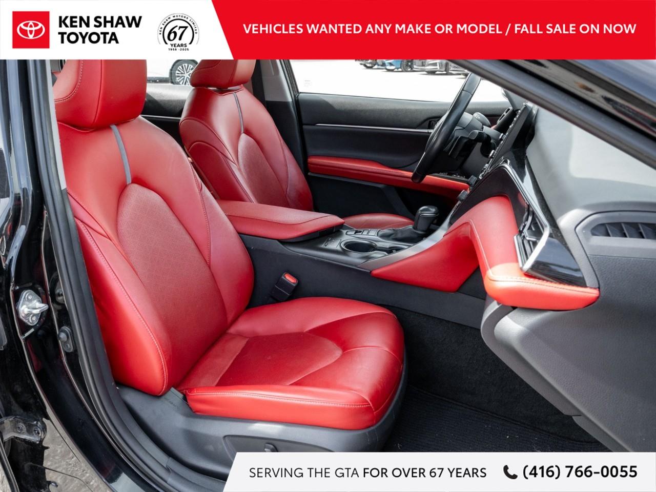 2022 Toyota Camry Hybrid XSE 4dr Sedan Photo