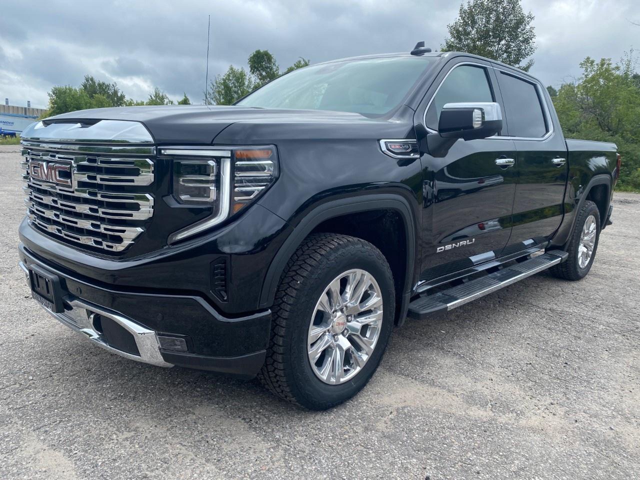 2025 GMC Sierra 1500 Crew Cab Short Box 4-Wheel Drive Denali Photo0