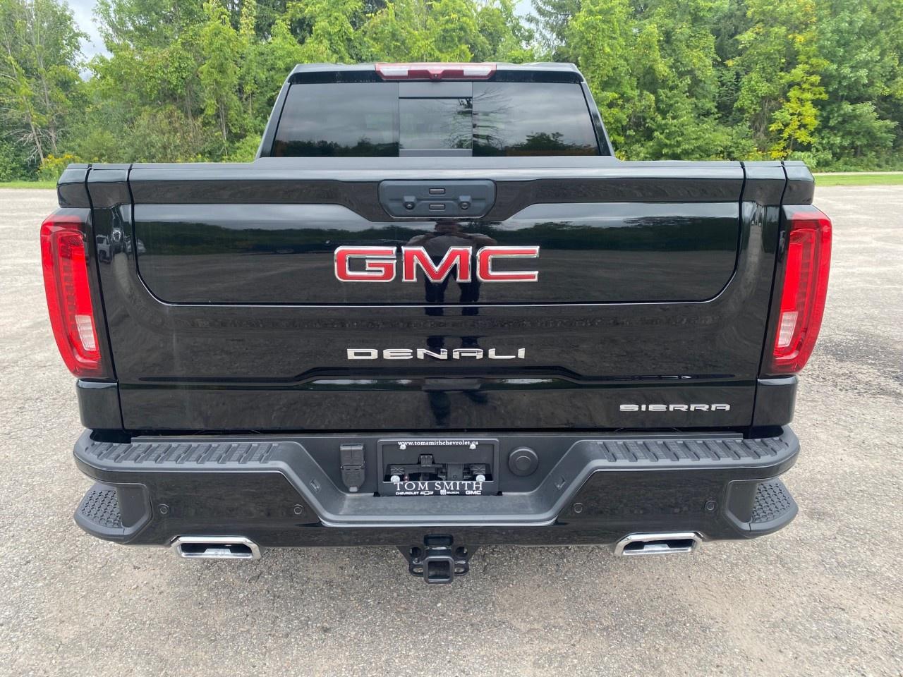 2025 GMC Sierra 1500 Crew Cab Short Box 4-Wheel Drive Denali Photo