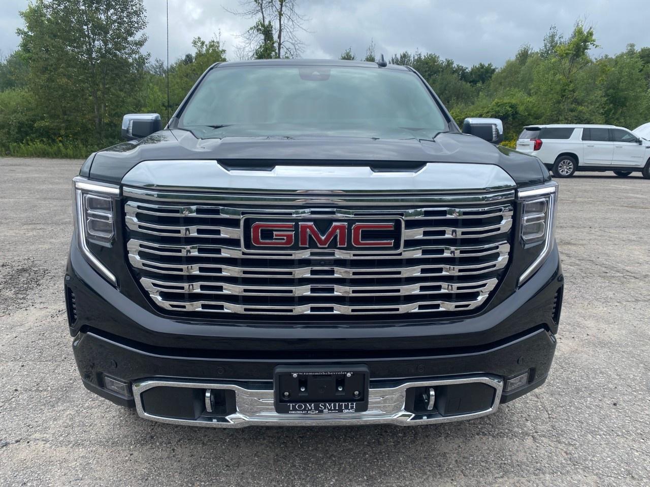 2025 GMC Sierra 1500 Crew Cab Short Box 4-Wheel Drive Denali Photo