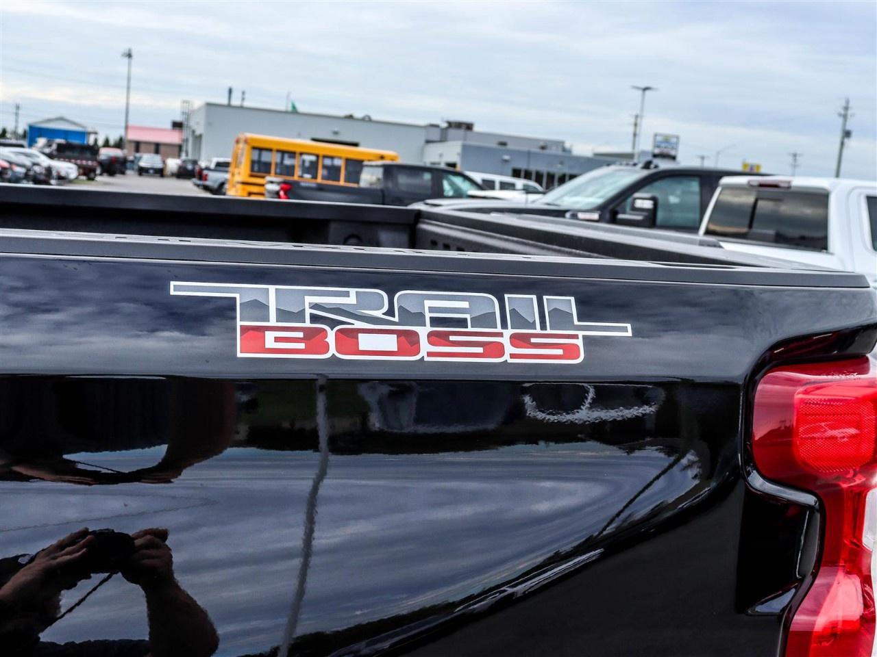 2026 Chevrolet Silverado 1500 Crew Cab Short Box 4-Wheel Drive Custom Trail Boss Photo