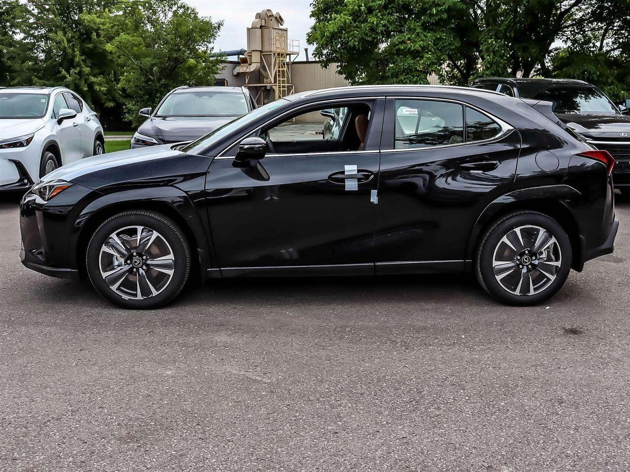2026 Lexus UX LUXURY HYBRID AWD ADAPTIVE CRUISE POWER SEATS Photo