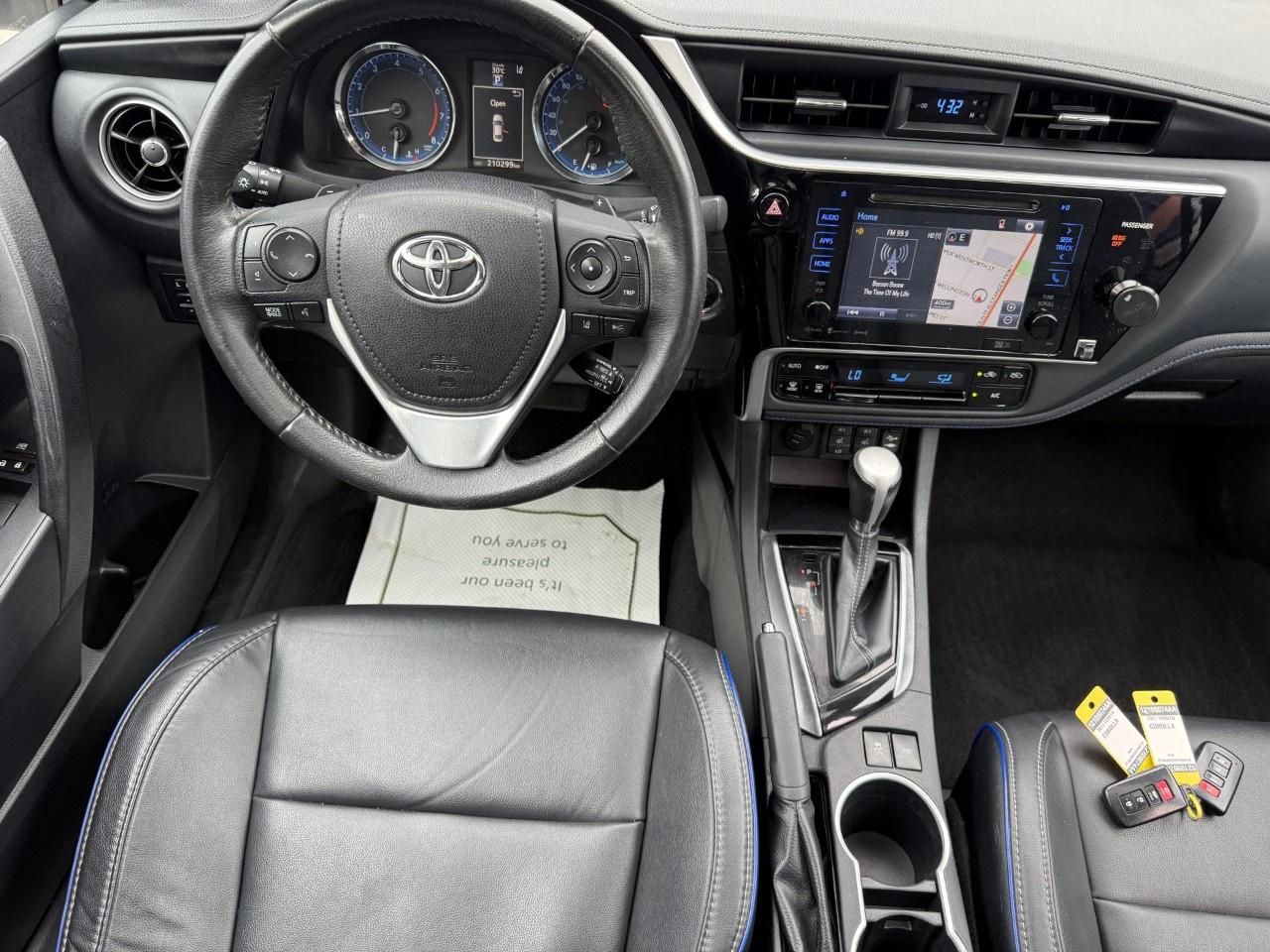 2017 Toyota Corolla 4DR SDN CVT SE Photo