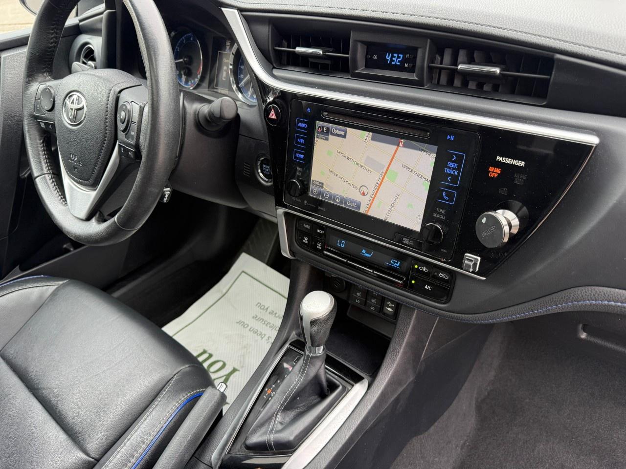 2017 Toyota Corolla 4DR SDN CVT SE Photo