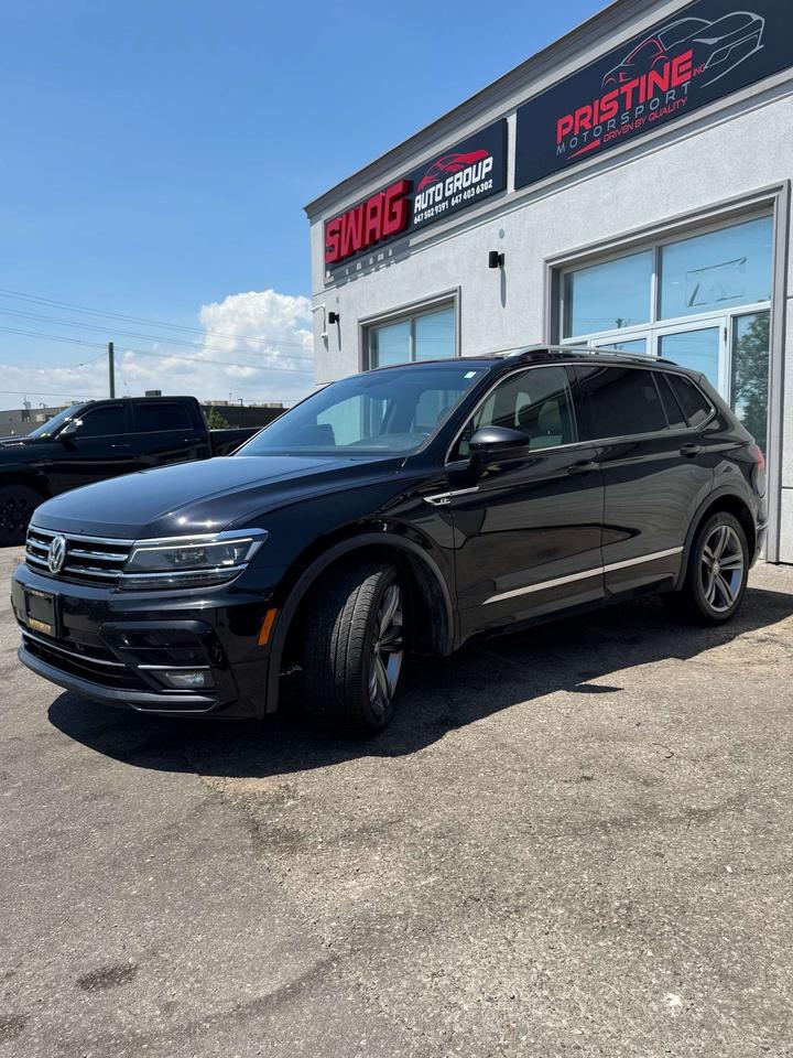 2018 Volkswagen Tiguan Highline 4MOTION R-LINE Photo