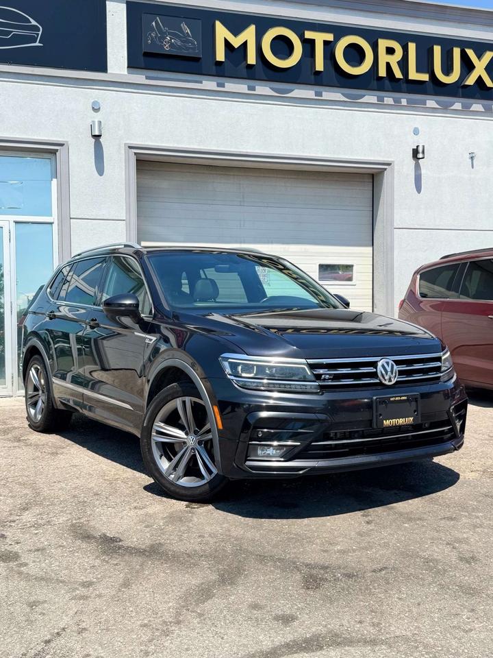 2018 Volkswagen Tiguan Highline 4MOTION R-LINE Photo1
