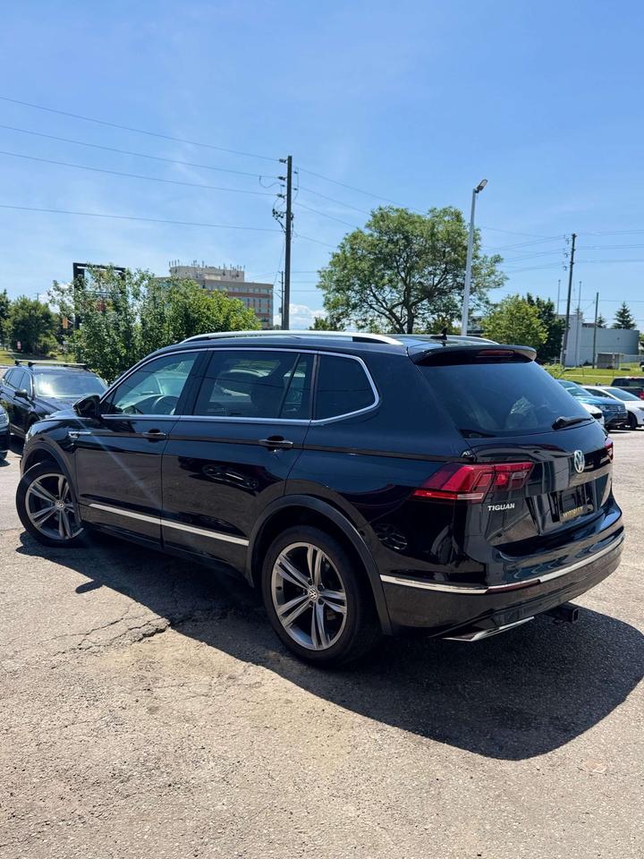 2018 Volkswagen Tiguan Highline 4MOTION R-LINE Photo
