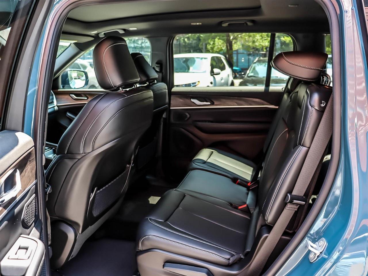 2026 Jeep Grand Cherokee L  Photo