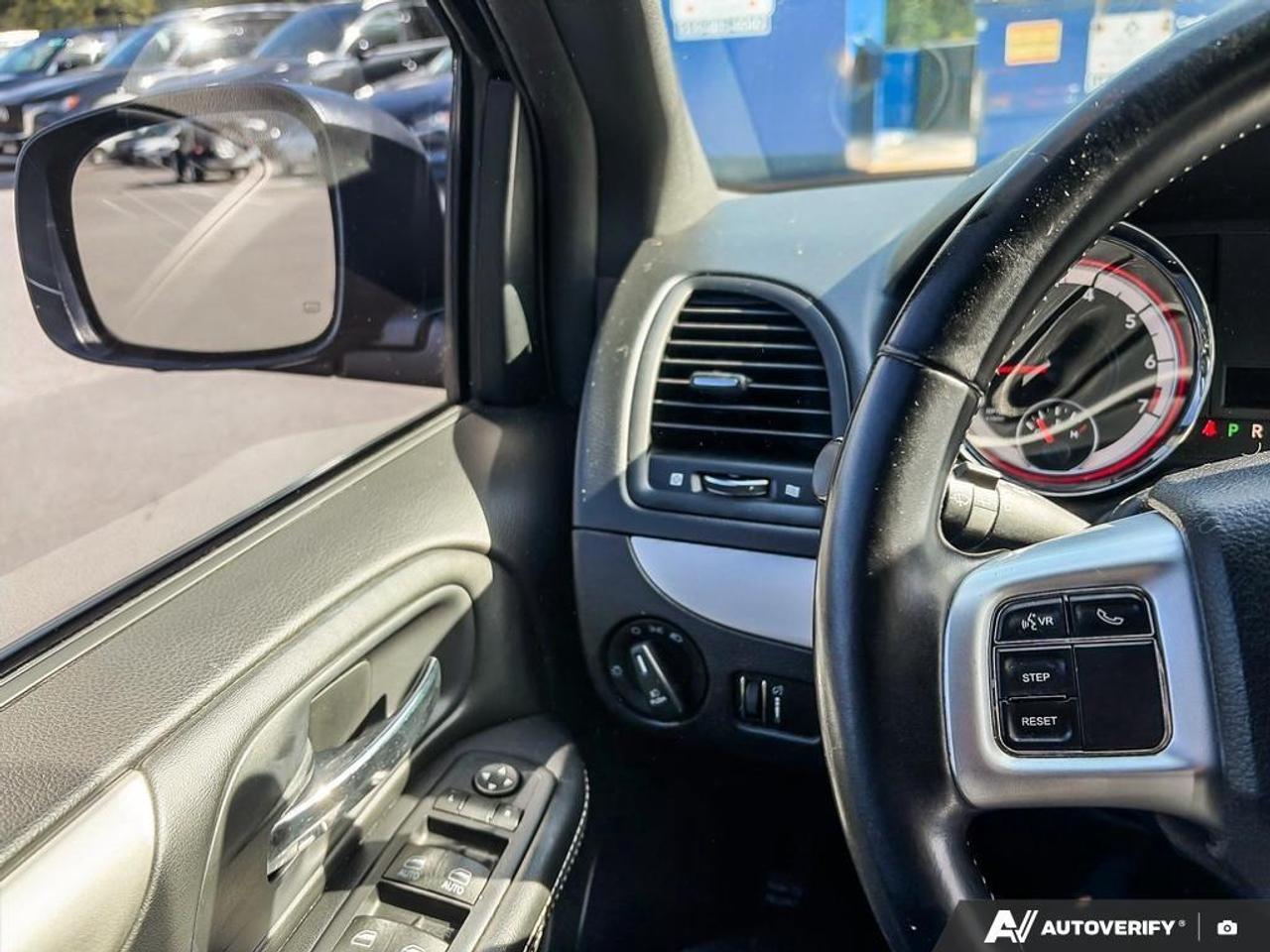 2017 Dodge Grand Caravan CVP/SXT Passenger Van Photo