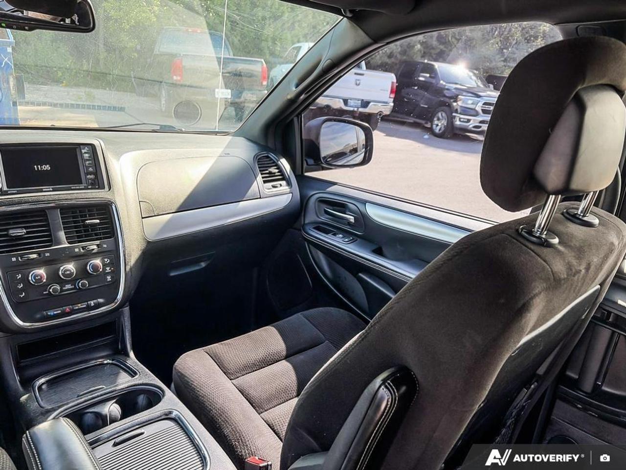 2017 Dodge Grand Caravan CVP/SXT Passenger Van Photo