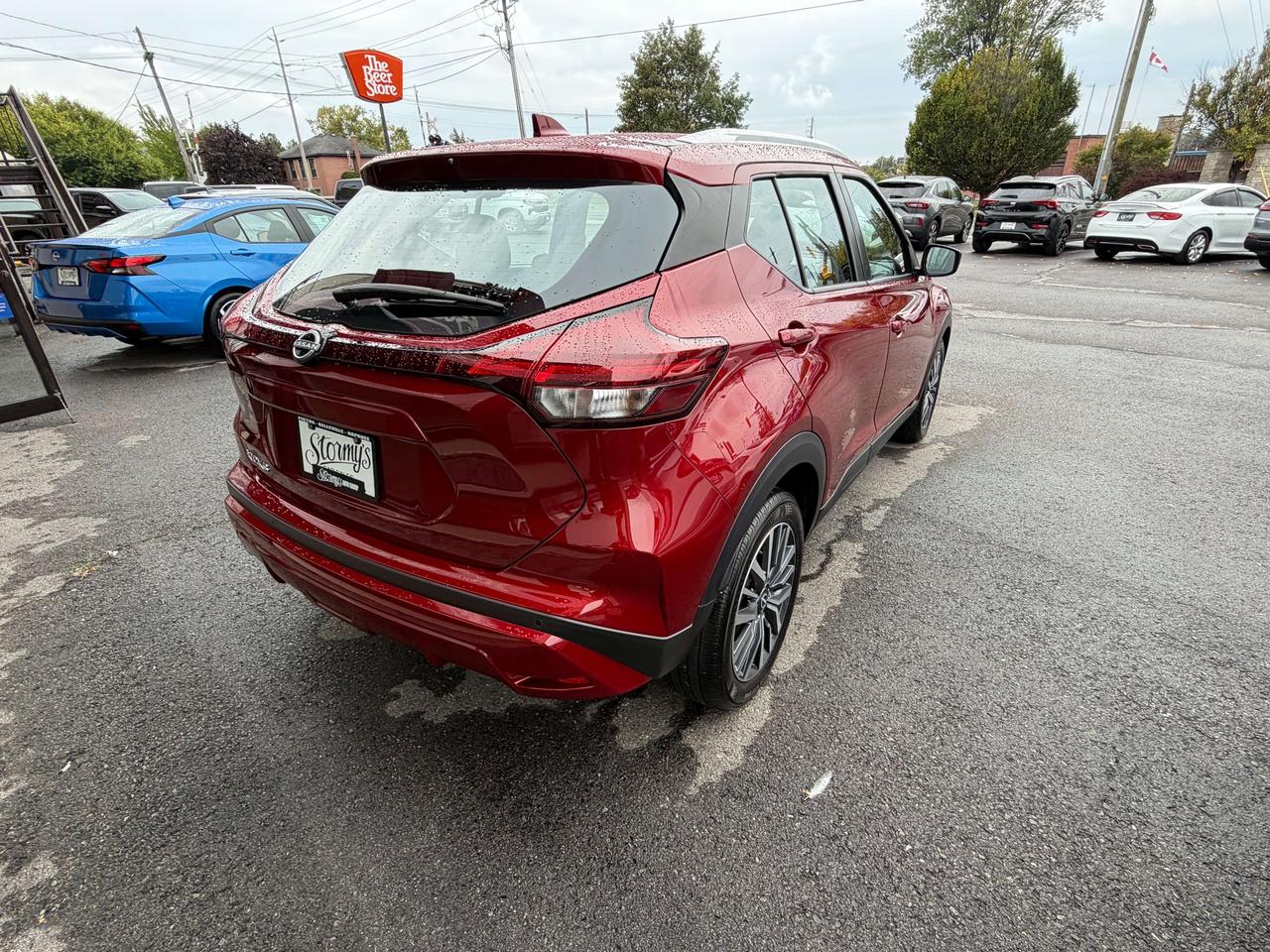 2025 Nissan Kicks SV   **CALL BELLEVILLE 613-961-8848 Photo