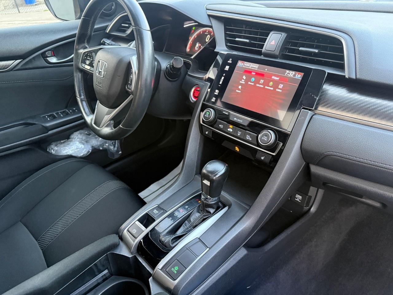 2017 Honda Civic Hatchback Sport CVT Hatchback with Honda Sensing Photo