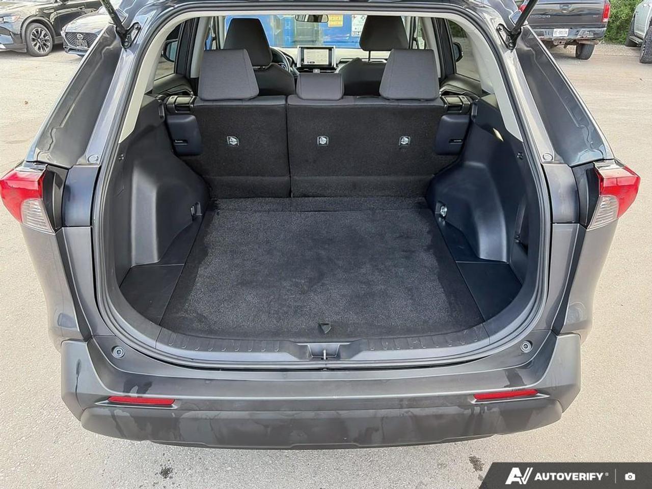 2025 Toyota RAV4 Hybrid LE 4dr All-Wheel Drive Photo