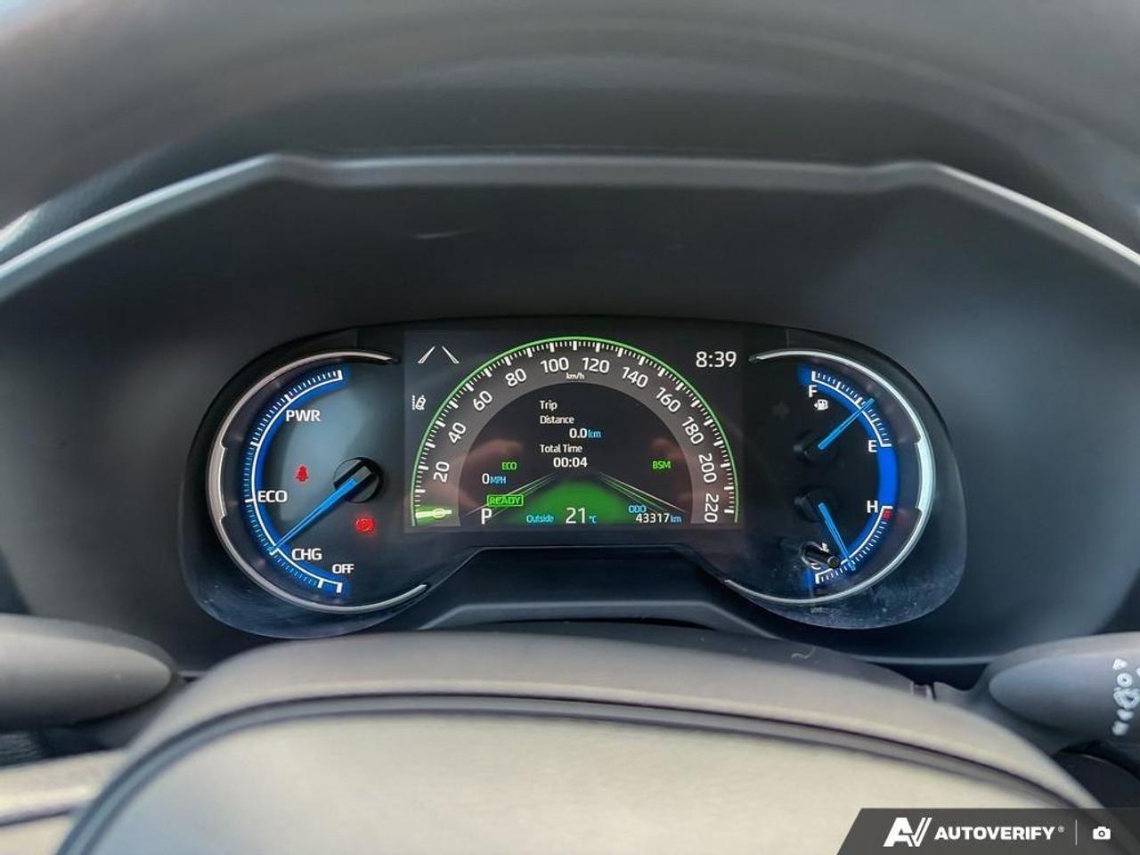 2025 Toyota RAV4 Hybrid LE 4dr All-Wheel Drive Photo