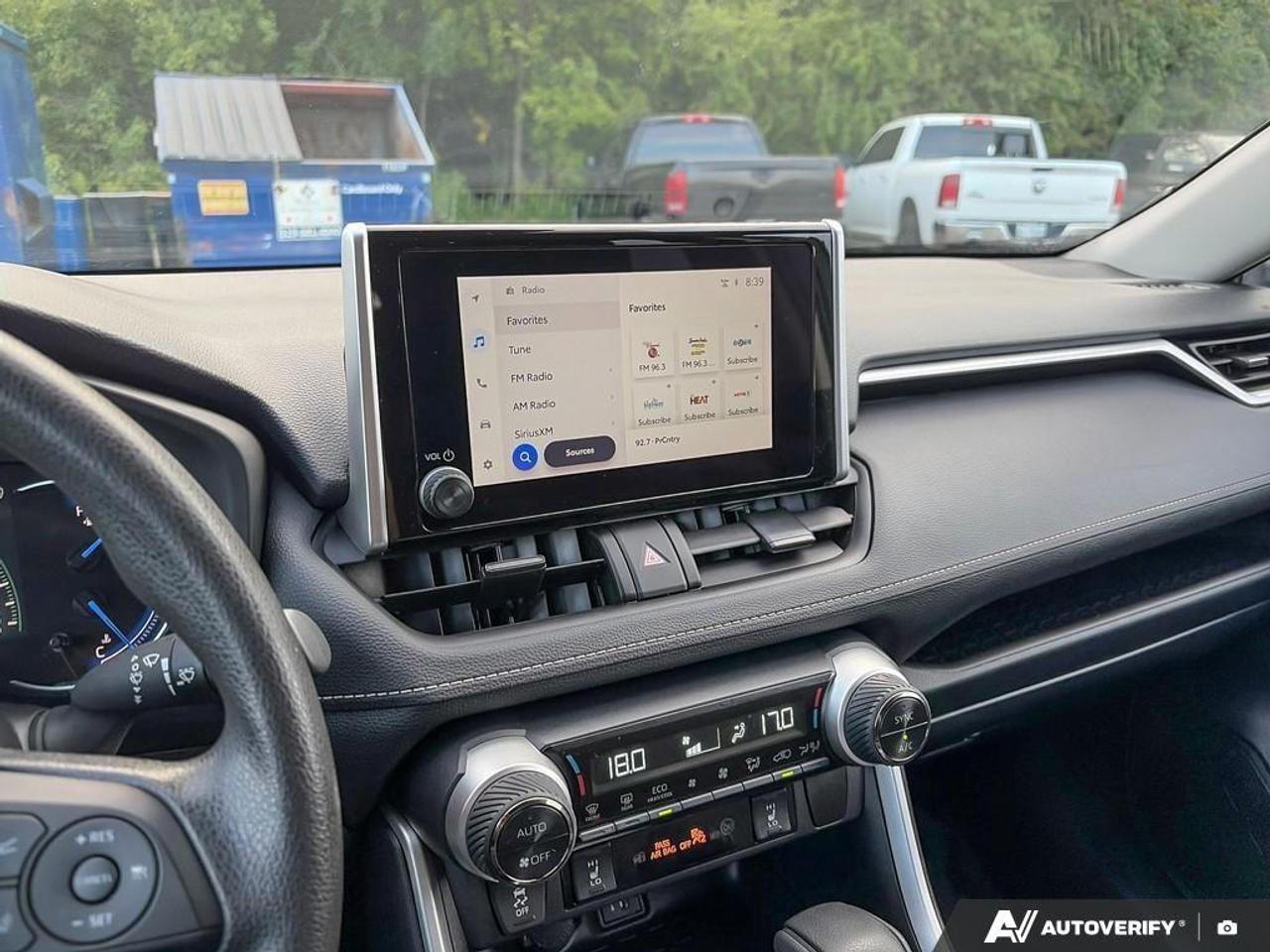 2025 Toyota RAV4 Hybrid LE 4dr All-Wheel Drive Photo