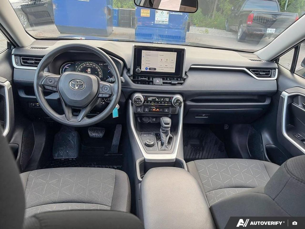 2025 Toyota RAV4 Hybrid LE 4dr All-Wheel Drive Photo