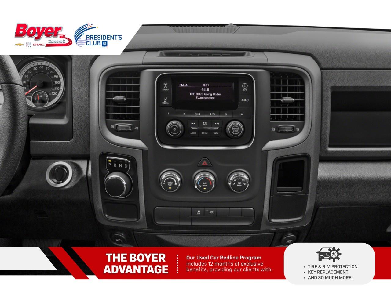 2022 RAM 1500 Classic EXPRESS 4X4 CREW CAB 5'7" BOX Photo