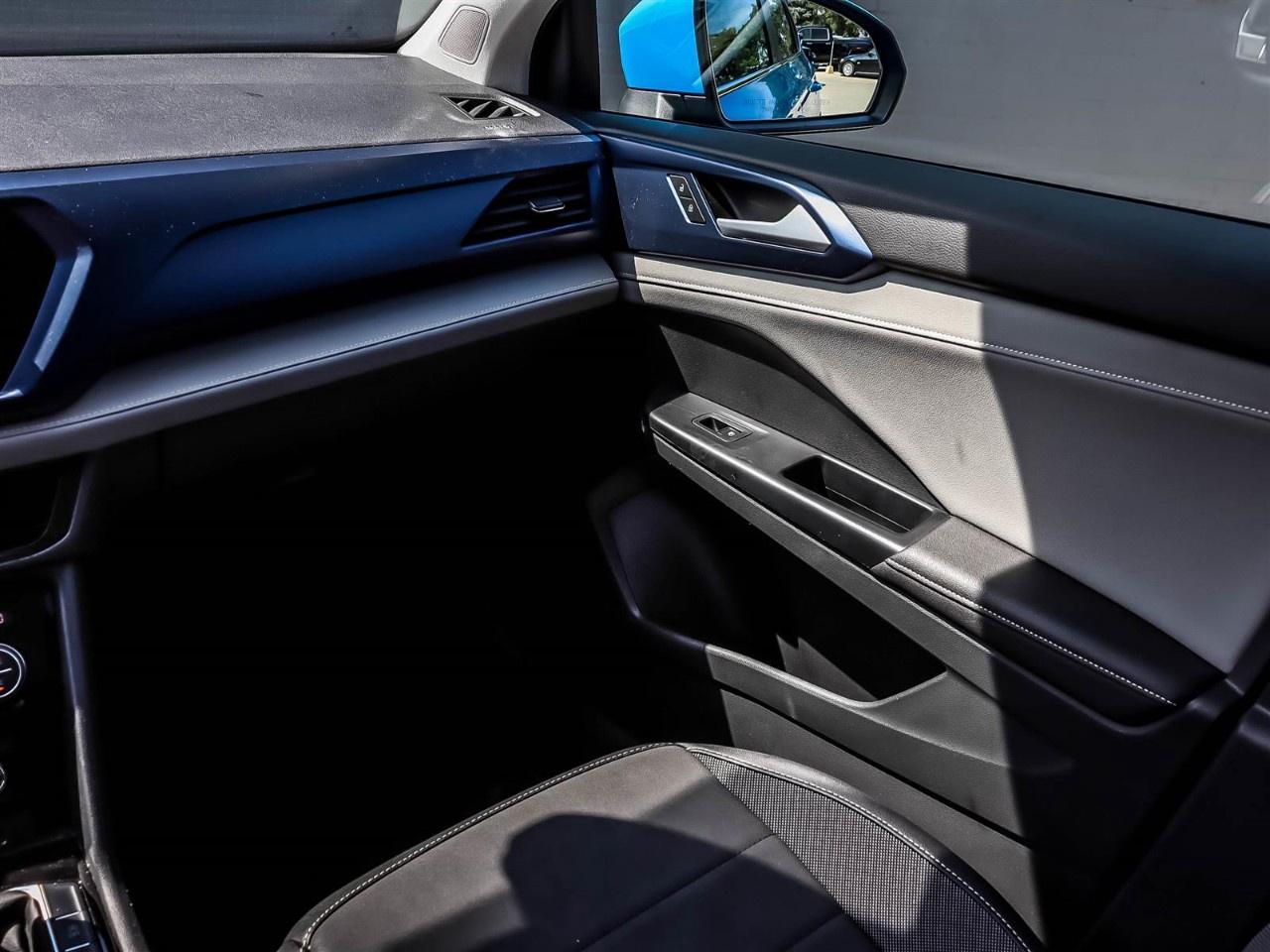 2024 Volkswagen Taos Comfortline FWD Photo