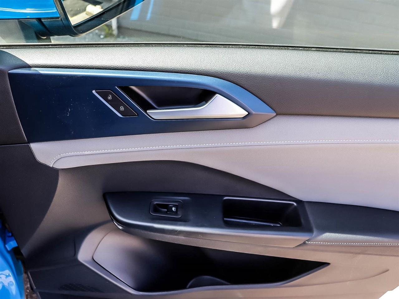 2024 Volkswagen Taos Comfortline FWD Photo