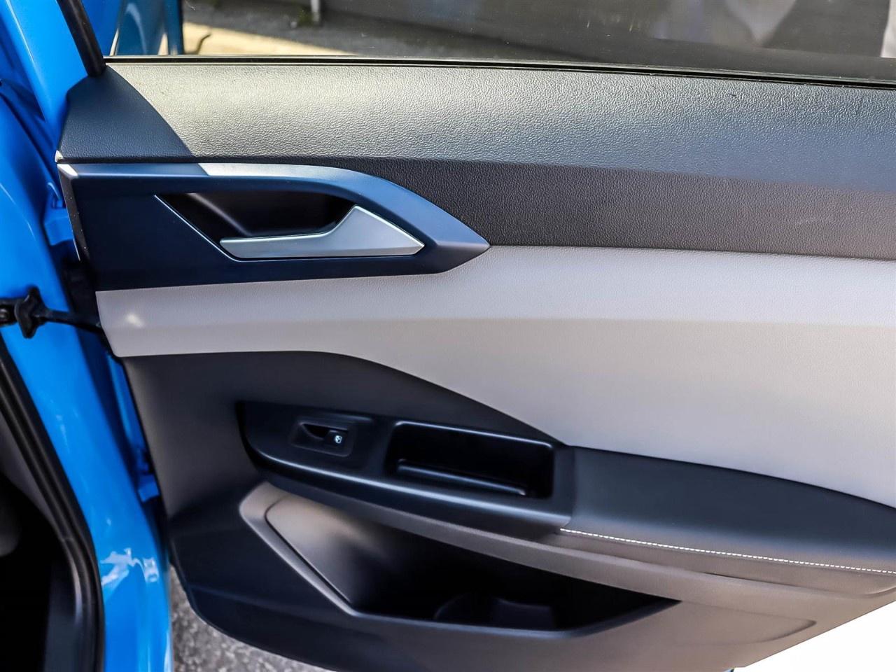 2024 Volkswagen Taos Comfortline FWD Photo