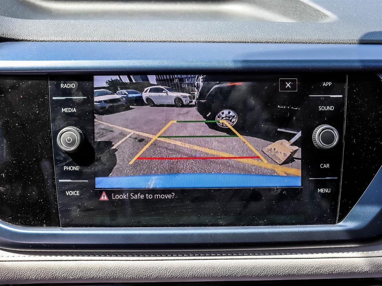 2024 Volkswagen Taos Comfortline FWD Photo