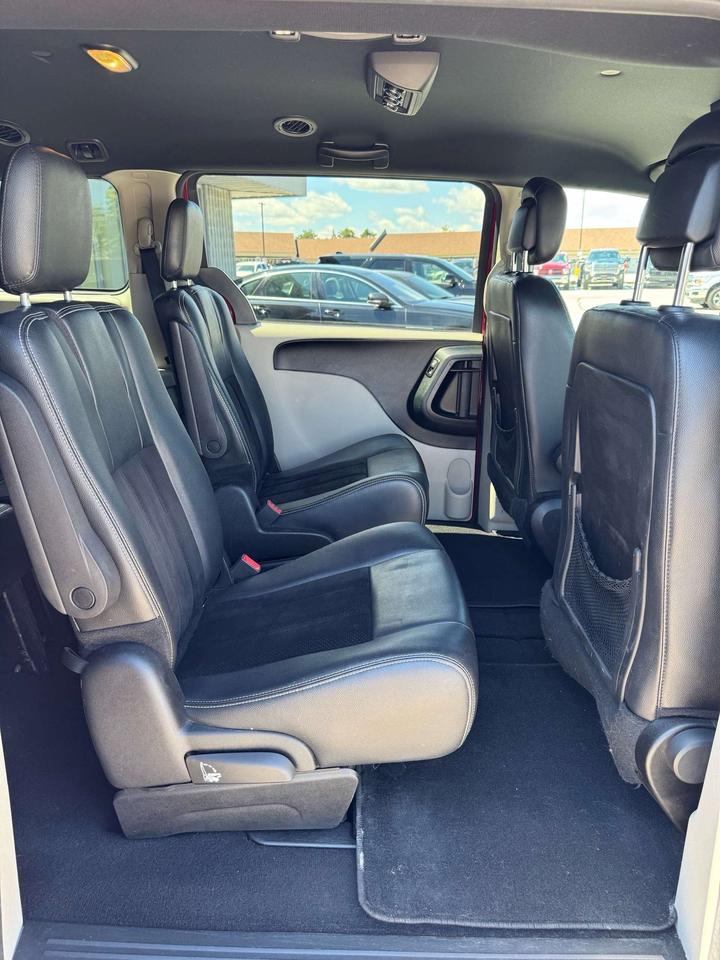 2016 Dodge Grand Caravan 4DR WGN SXT PREMIUM PLUS Photo