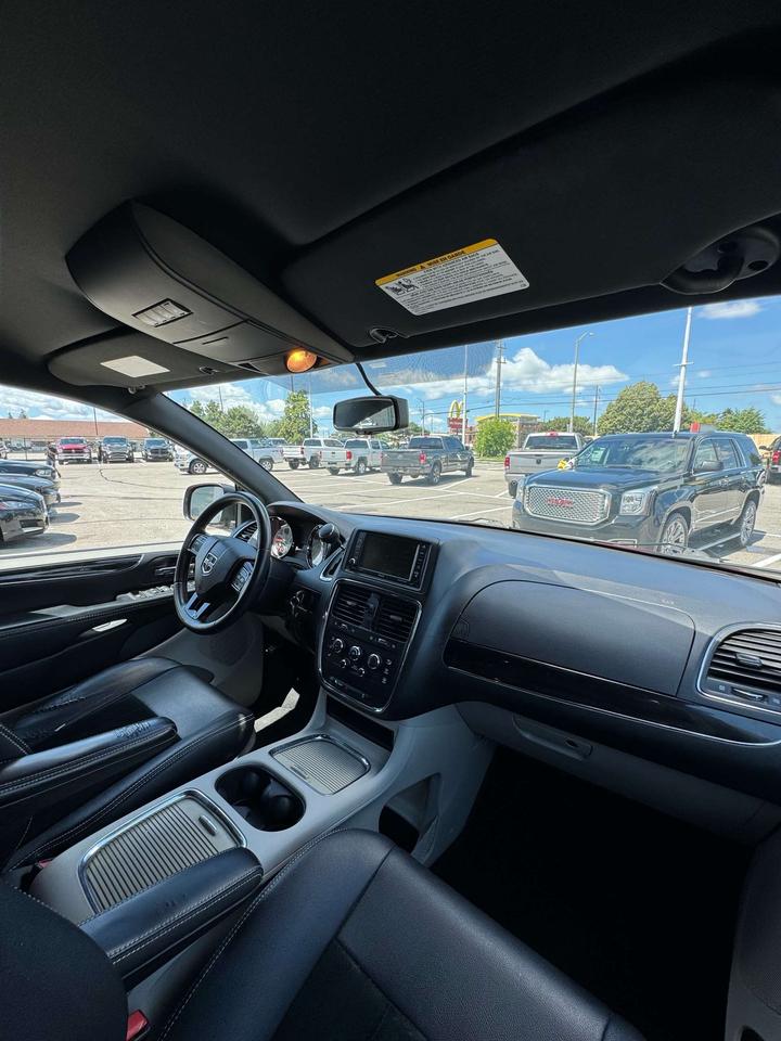 2016 Dodge Grand Caravan 4DR WGN SXT PREMIUM PLUS Photo