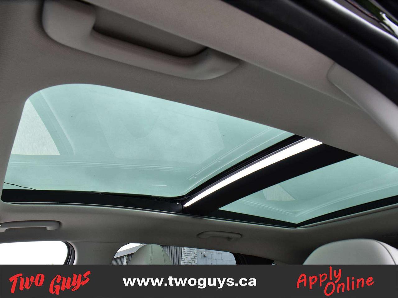 2024 Hyundai Tucson Hybrid Luxury AWD Nav Panoroof Leather Back Up Cam Photo