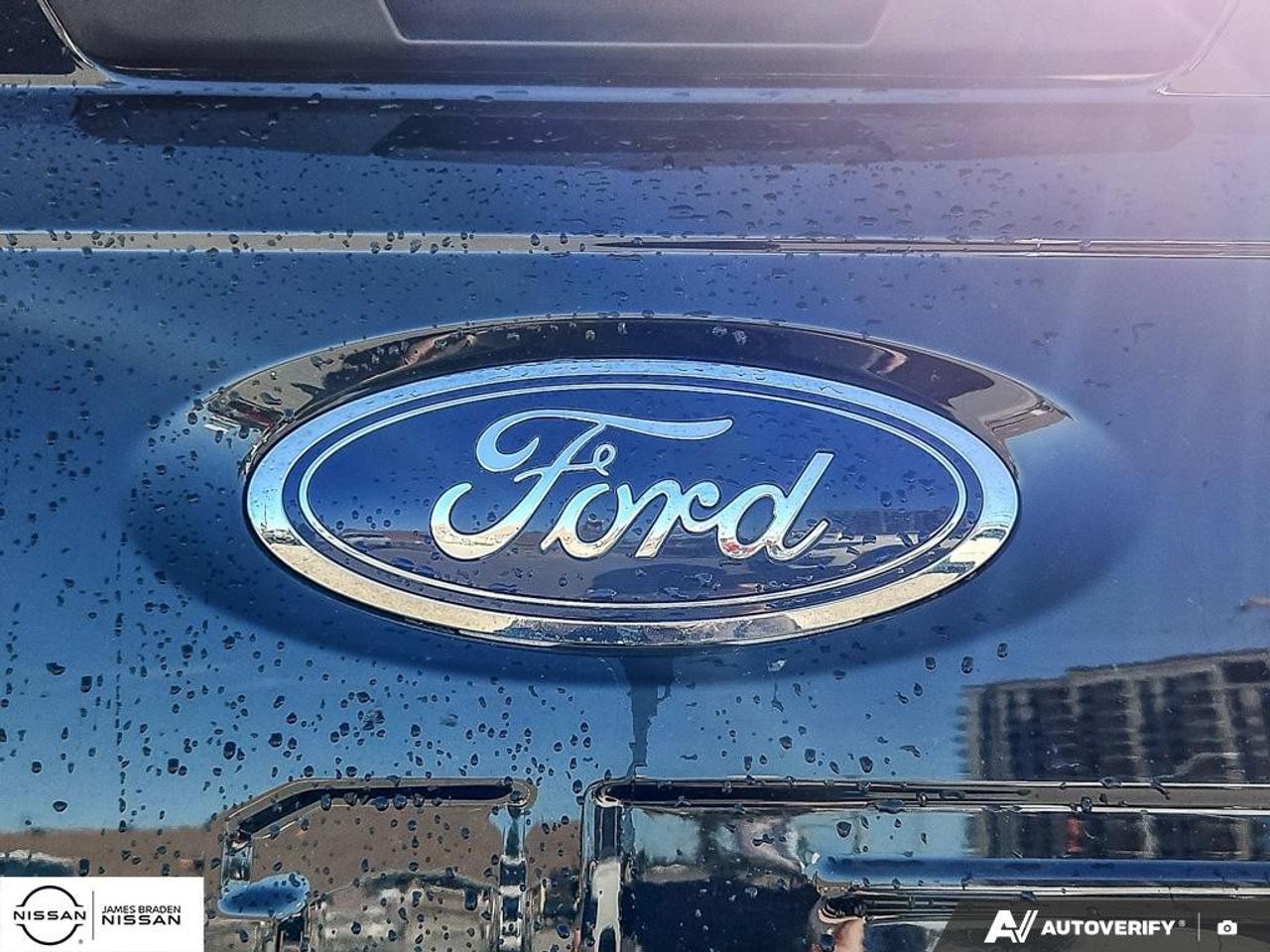 2023 Ford F-150 XLT 4WD SuperCrew 5.5' Box Photo